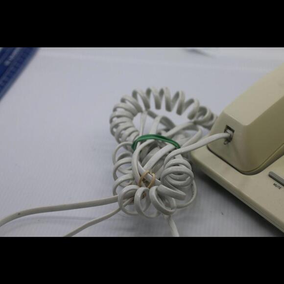 Vintage Telemax CP-268 Desk Phone | 20-Memory Speaker Telephone | Retro Office - Picture 3 of 9